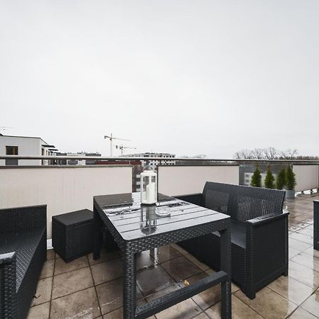 Apartament Z Tarasem Oraz Podziemnym Parkingiem Apartment Krakow Bagian luar foto