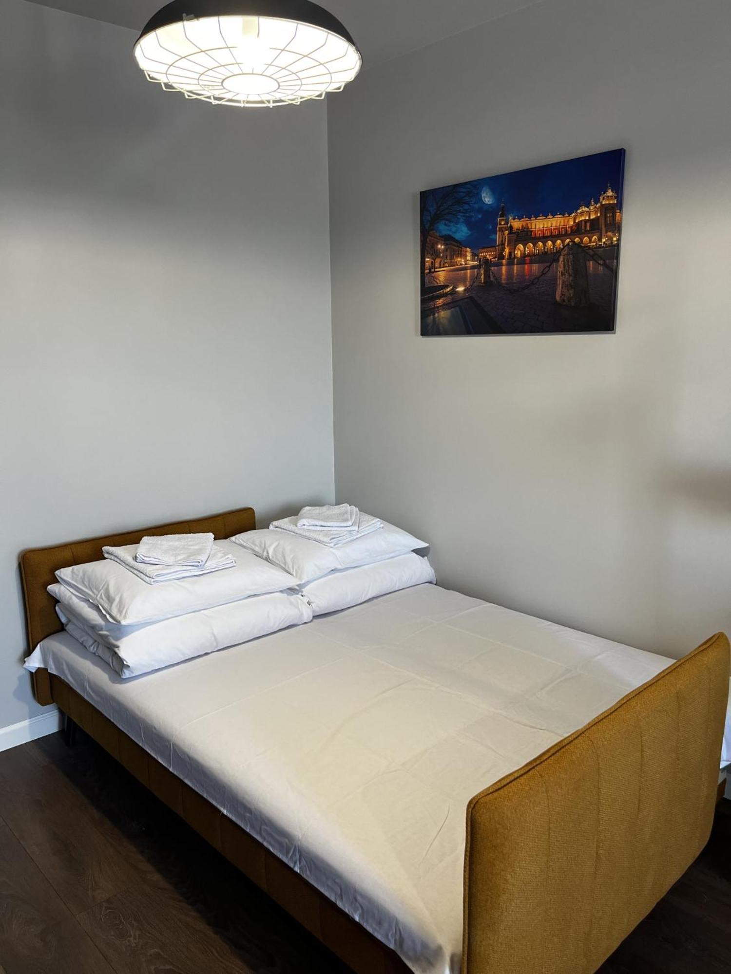 Apartament Z Tarasem Oraz Podziemnym Parkingiem Apartment Krakow Bagian luar foto